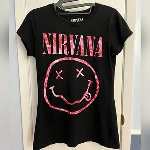 Med NIRVANA Women's Smiley Face Black Pink T-SHIRT